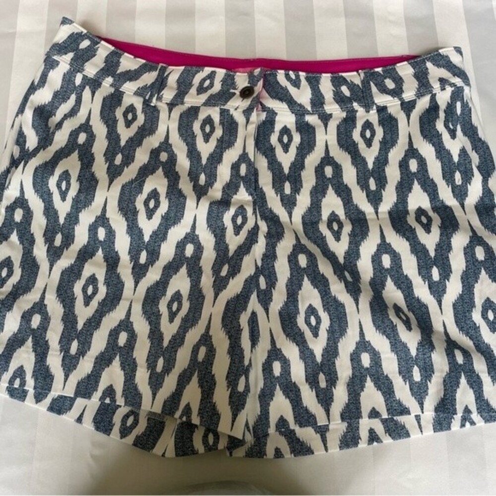 Isaac Mizrahi Shorts Size 16